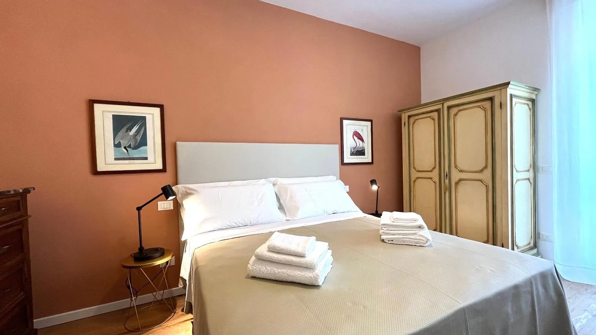 Orcagna Suite With Parking Florence Apartment