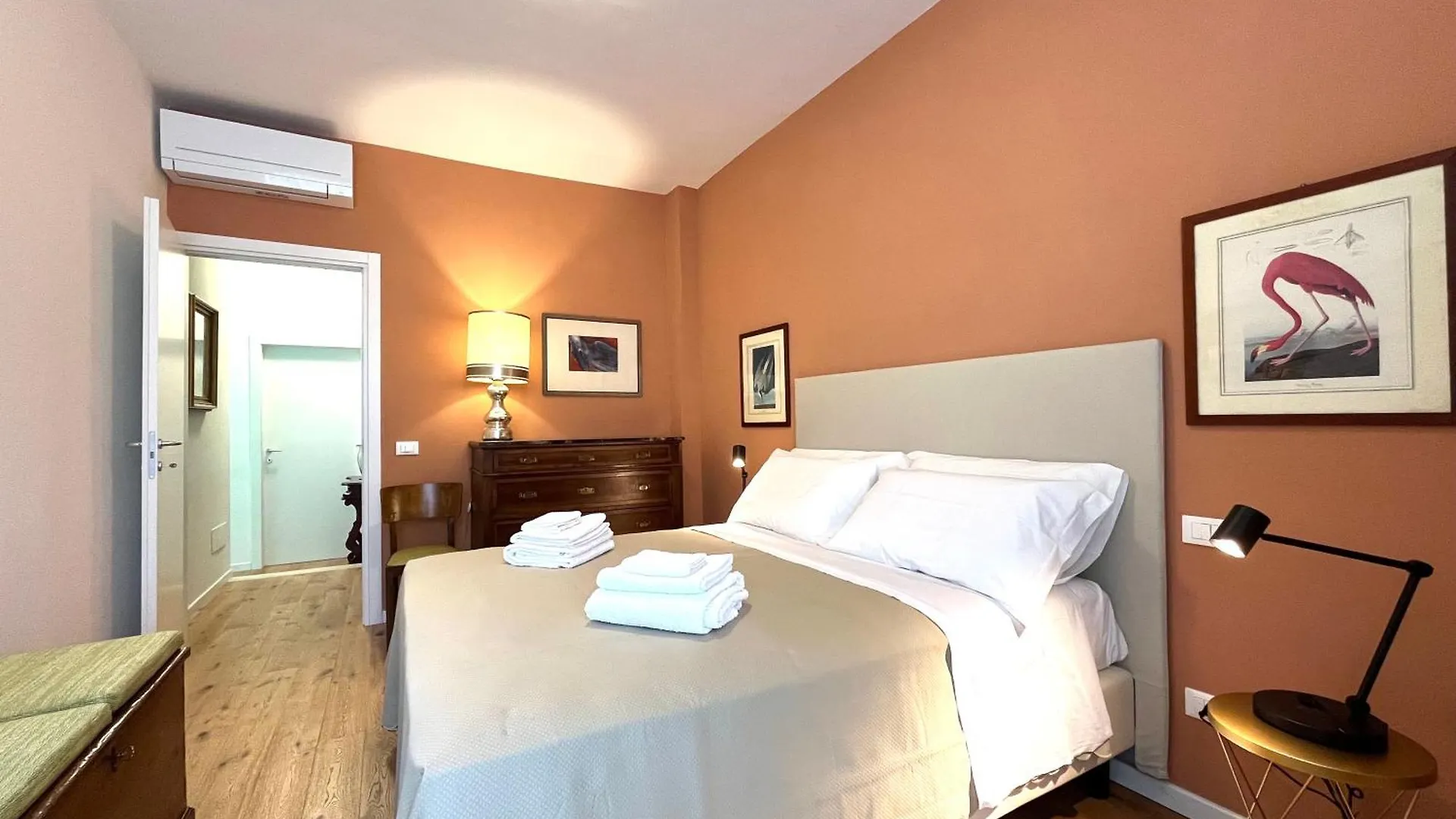 Orcagna Suite With Parking Florence Apartment