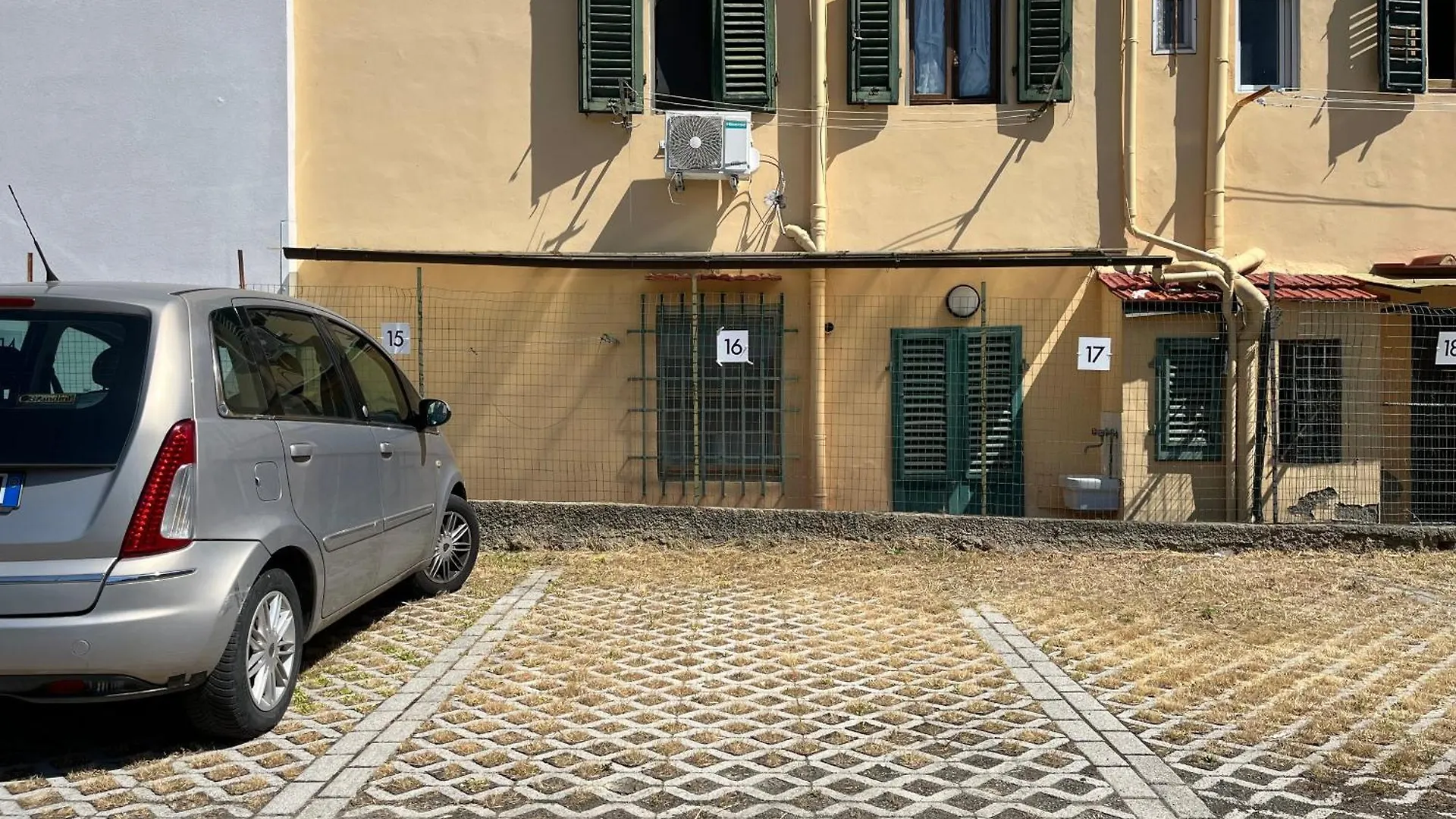 Apartment Orcagna Suite With Parking Florence